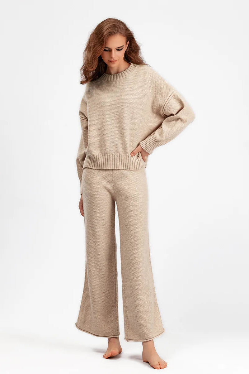 Varela™ Knit Set