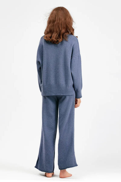 Varela™ Knit Set