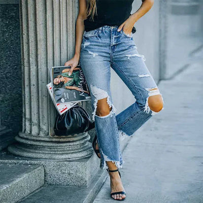 Giada – Ripped Raw Edge Jeans