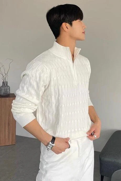 GWANGJY CABLE HALF ZIP SWEATER