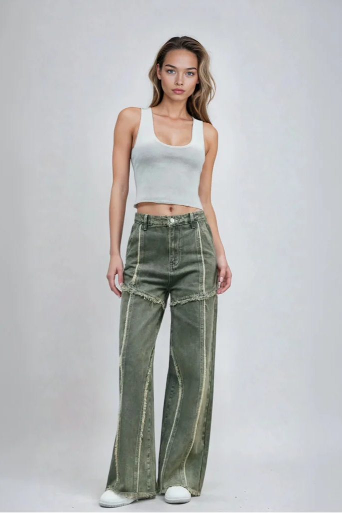VERA – STREET STYLE PATCHED JEANS